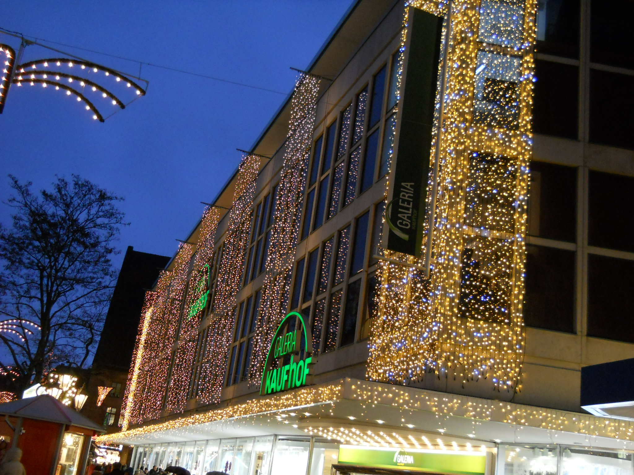 Galeria Kaufhof Nürnberg Lighttec GmbH Neuss Lighttec GmbH Neuss